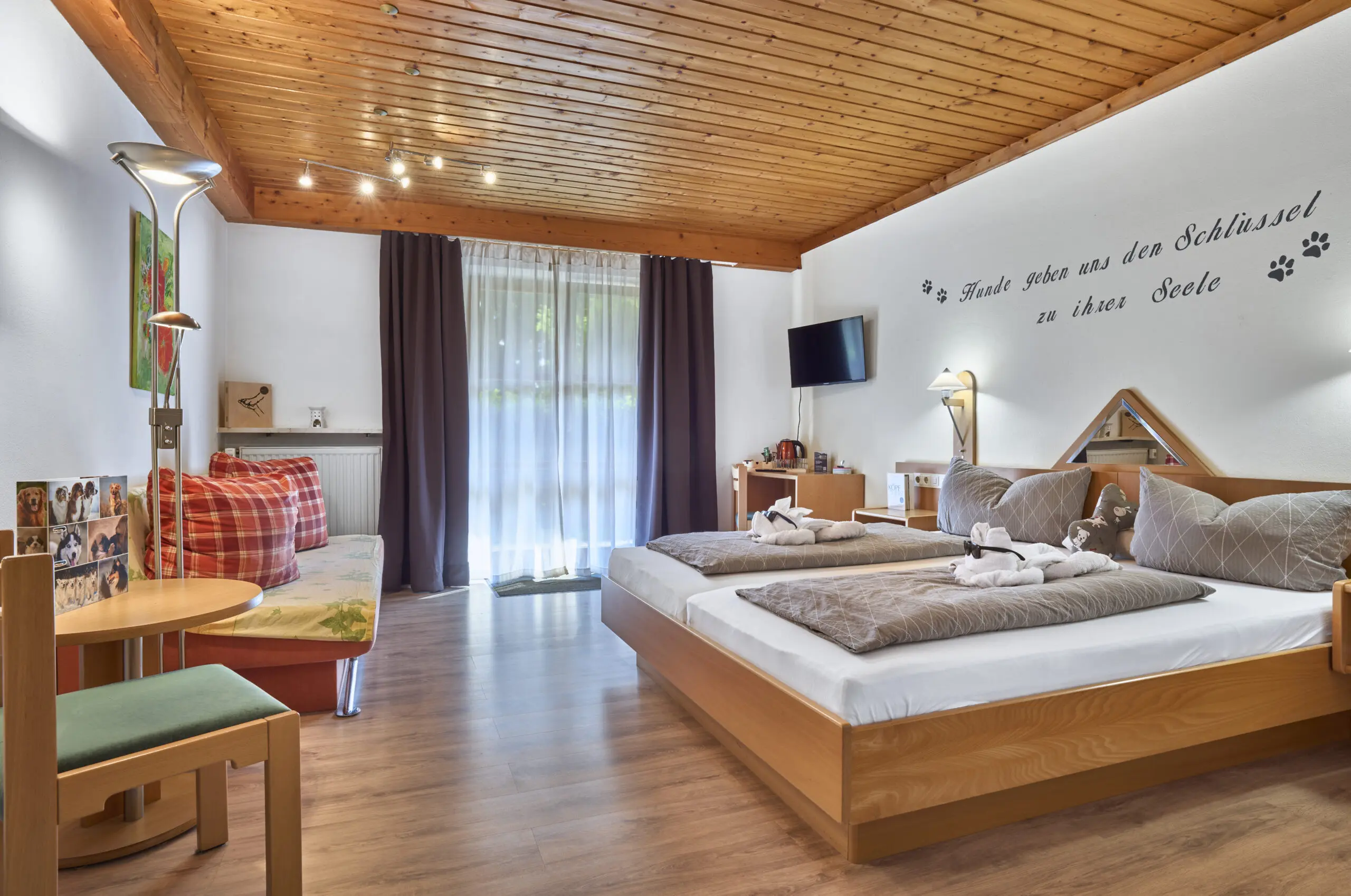 Komfortdoppelzimmer mit Terrasse