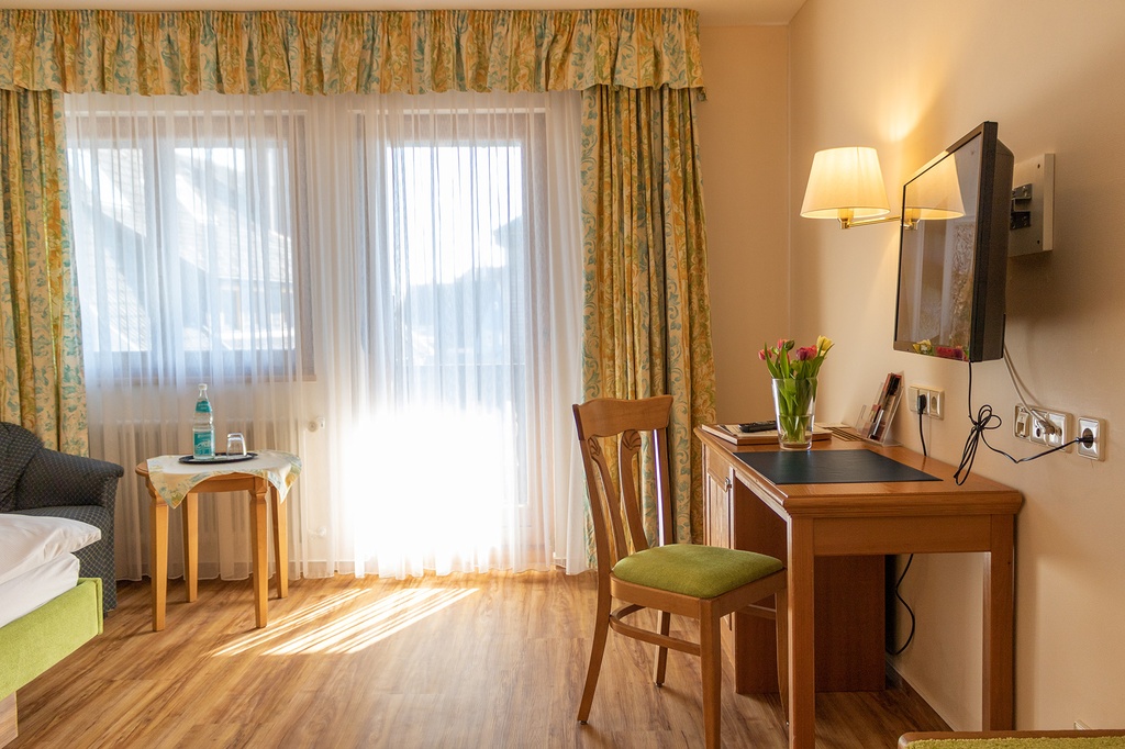 Comfort Plus Einzelzimmer mit Balkon