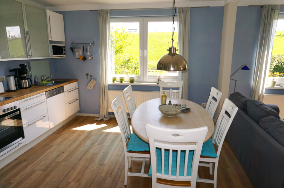 Wohnung "Luft und Wasser"