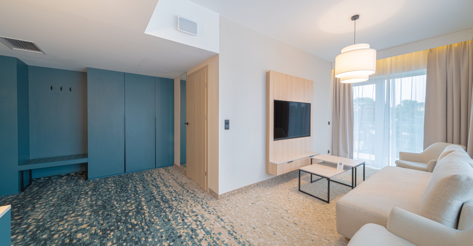 Premium Suite