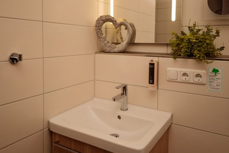 Doppelzimmer mit Balkon
