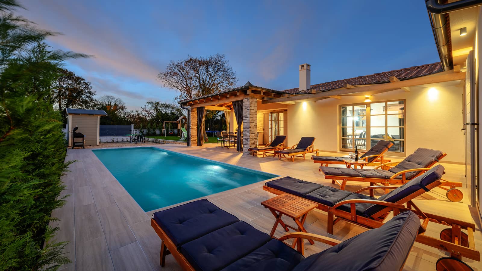 Villa Acorn
