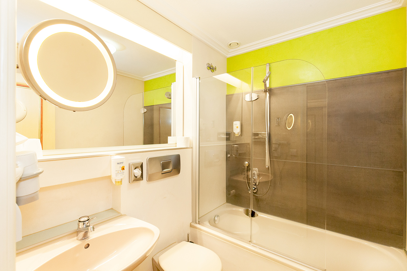 Superior Plus Zimmer mit Balkon