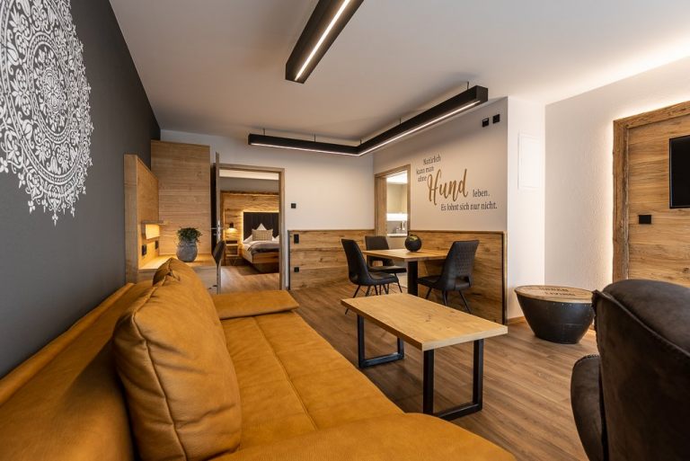 Suite 27