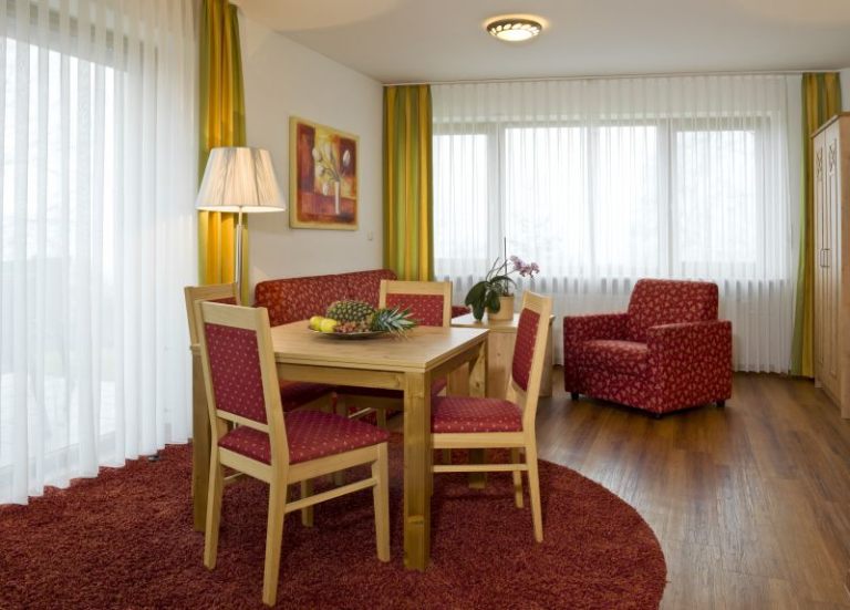 Suite 30